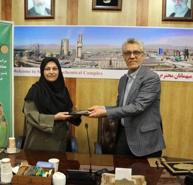 پتروشیمی شیراز، پرچمدار صنعت سبز: امضای تفاهم‌نامه حفاظت از خرس قهوه‌ای در فارس