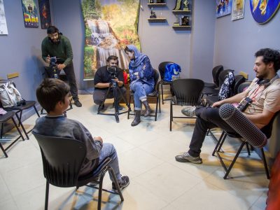 مستند «نور بر روی چهره‌ام» جلوی دوربین رفت/ آغاز مراحل فنی