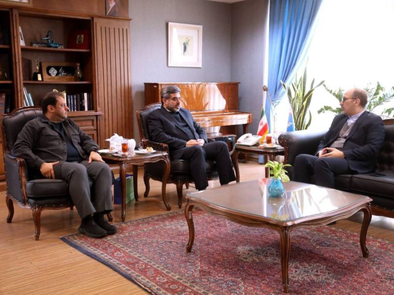 دیدار سفیر ج. ا. ایران در صربستان با مدیرعامل بنیاد رودکی