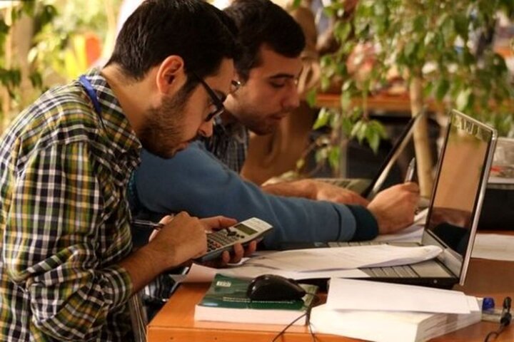 اینترنت ثابت همچنان مسئلهدار؛ تغییر شکل نارضایتی کاربران در ۱۴۰۴