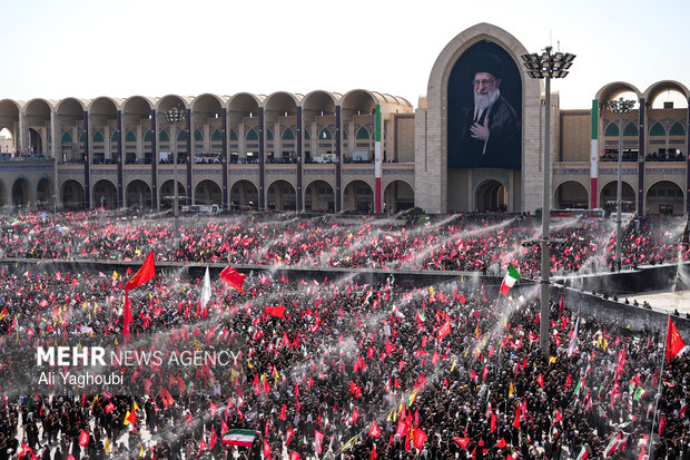 از سنگر موکب تا جبهه مجازی؛حضور کسب و کارهای مجازی در بدرقه رهبر شهید